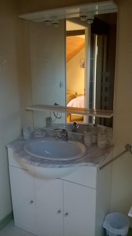 La P'Tit' Fugue Hotel La Bouexiere Szoba fotó