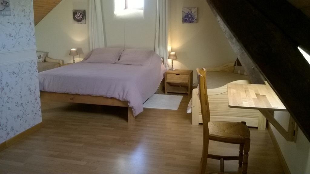 La P'Tit' Fugue Hotel La Bouexiere Szoba fotó
